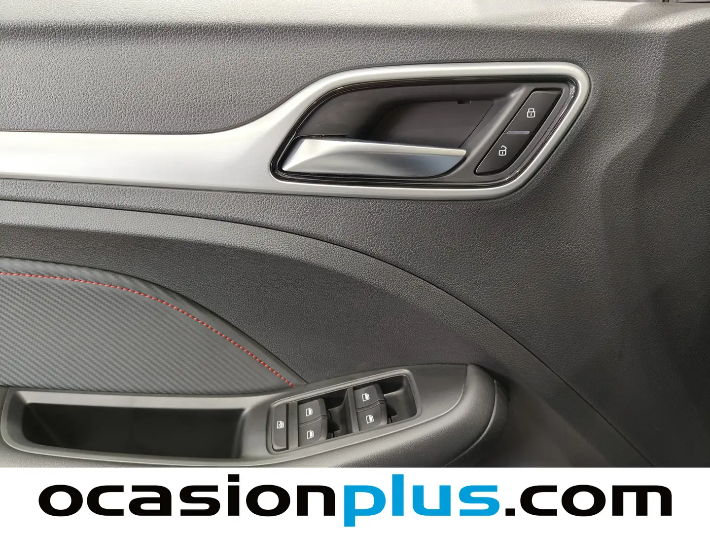 Foto MG ZS MG ZS 1.5 Luxury (106 CV)