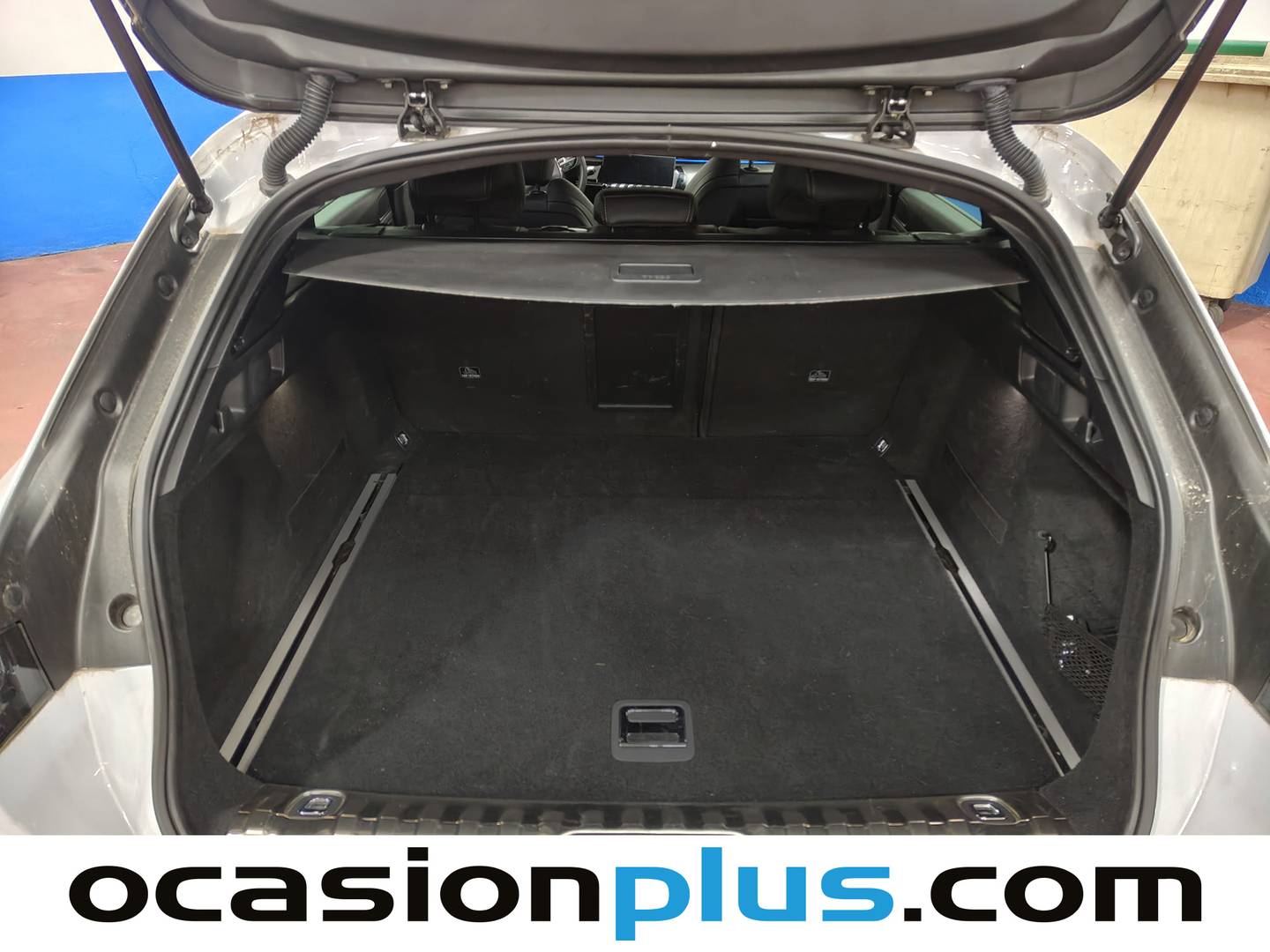 Foto Peugeot 508 Peugeot 508 SW SW BlueHDi 130 S&S GT EAT8 (130 CV)