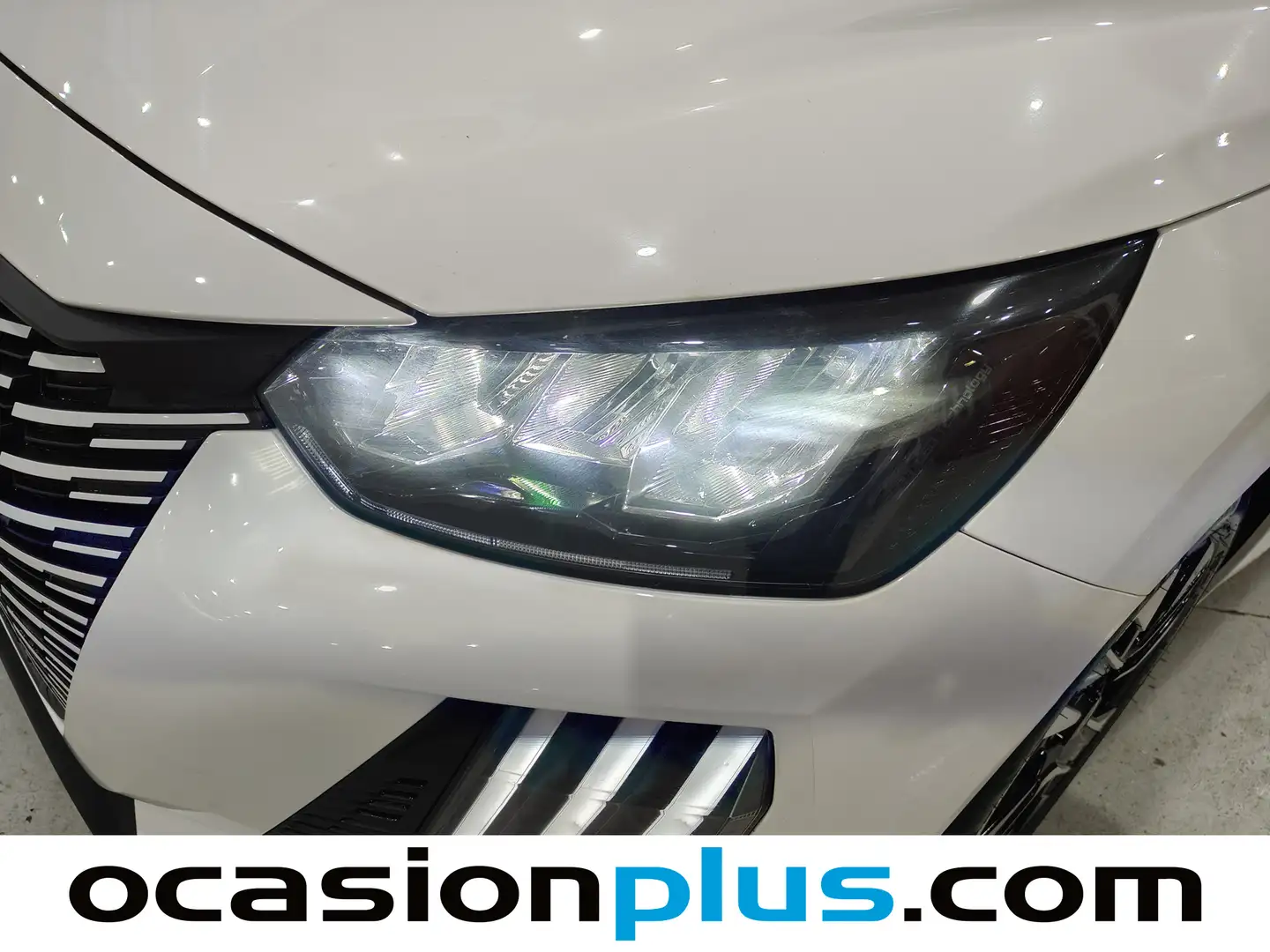 Foto Peugeot 208 Peugeot 208 PureTech 100 Allure (100 CV)