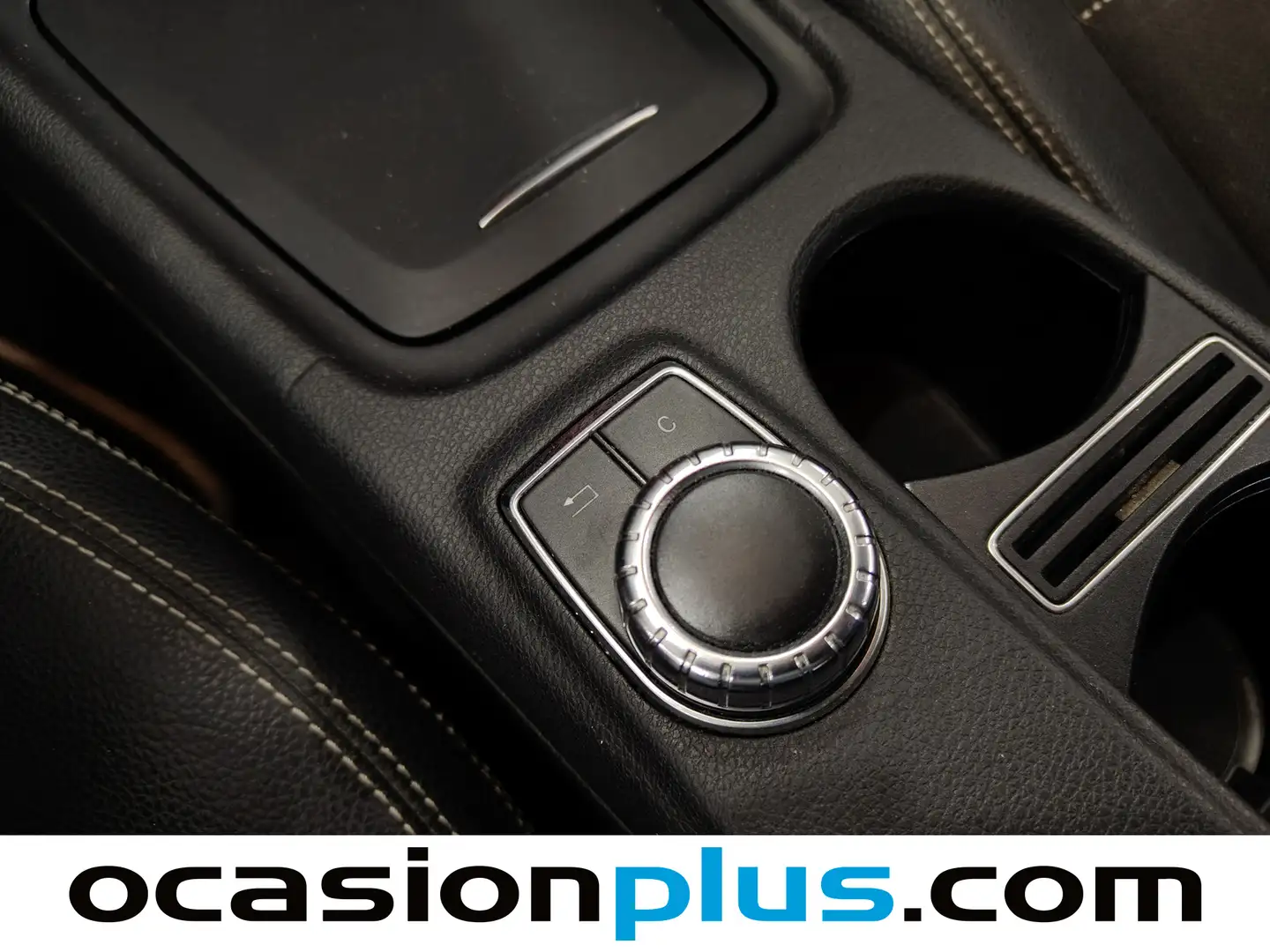 Foto Mercedes CLA Mercedes-Benz CLA 220 CDI Urban (170 CV)