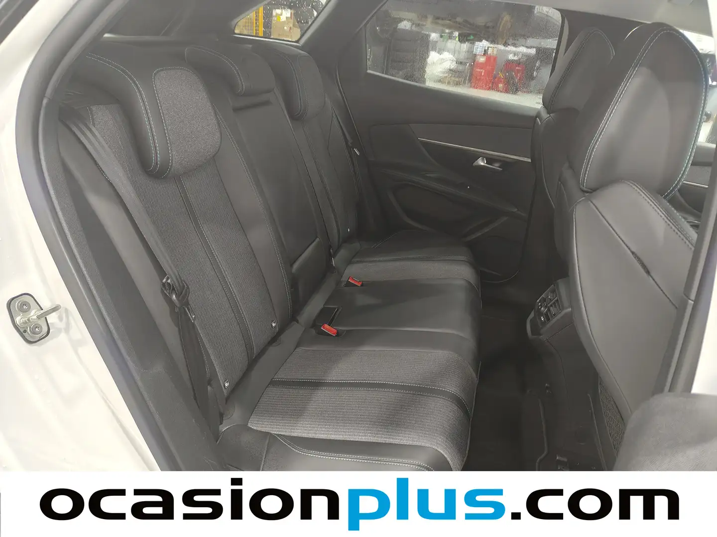 Foto Peugeot 3008 Peugeot 3008 BlueHDi 130 S&S Allure Pack EAT8 (130 CV)