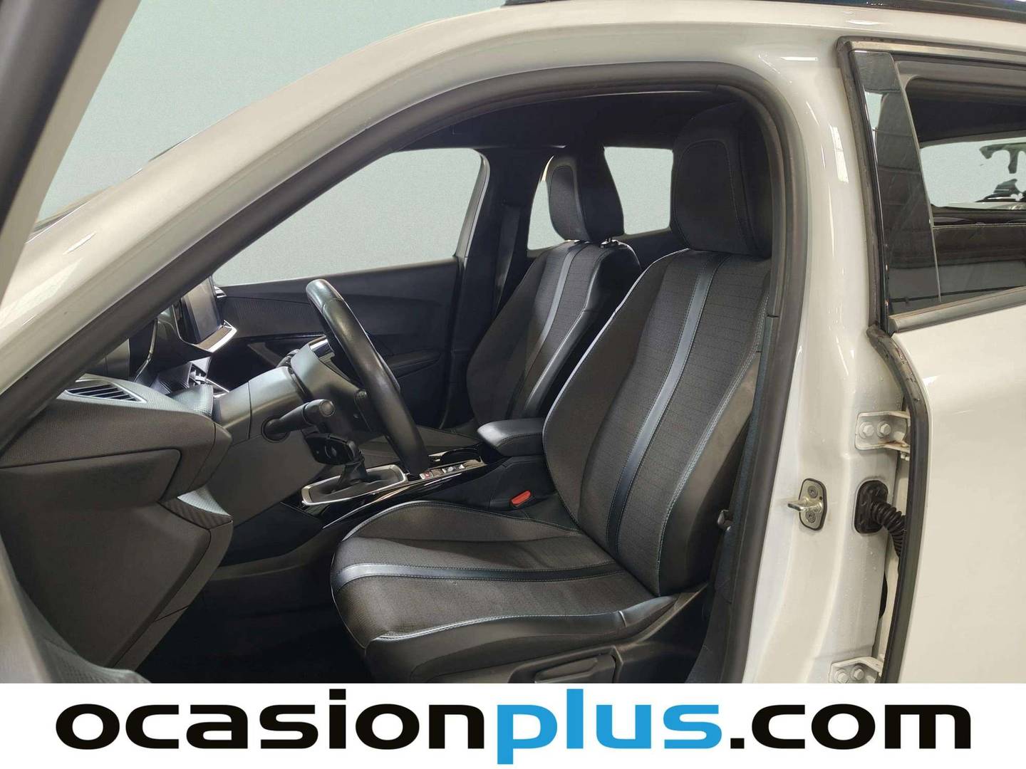 Foto Peugeot 2008 Peugeot 2008 PureTech 100 S&S Allure (100 CV)