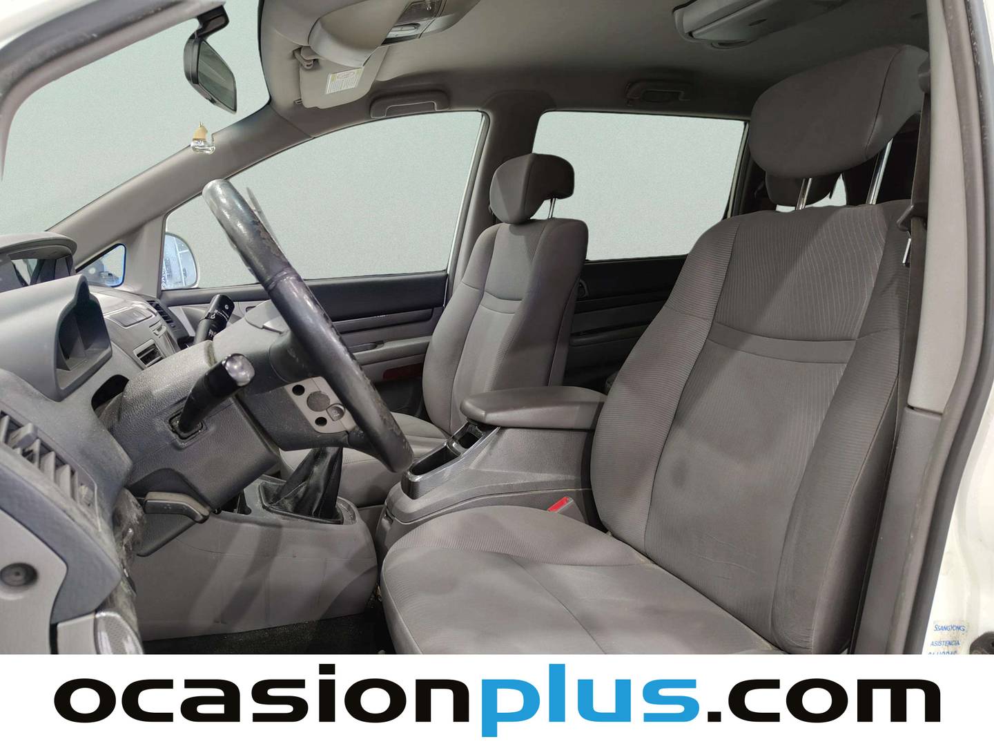 Foto asientos delanteros SsangYong Rodius Ssangyong Rodius 2.0 e-Xdi Premium (155 CV) 7 Plazas