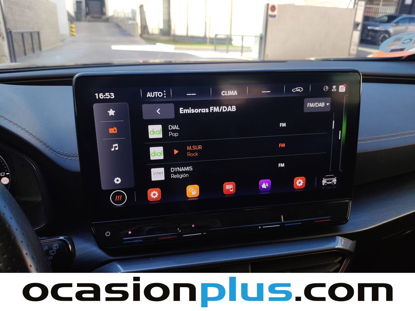 Foto Cupra Formentor CUPRA Formentor 1.5 TSI Tech Edition DSG (150 CV)