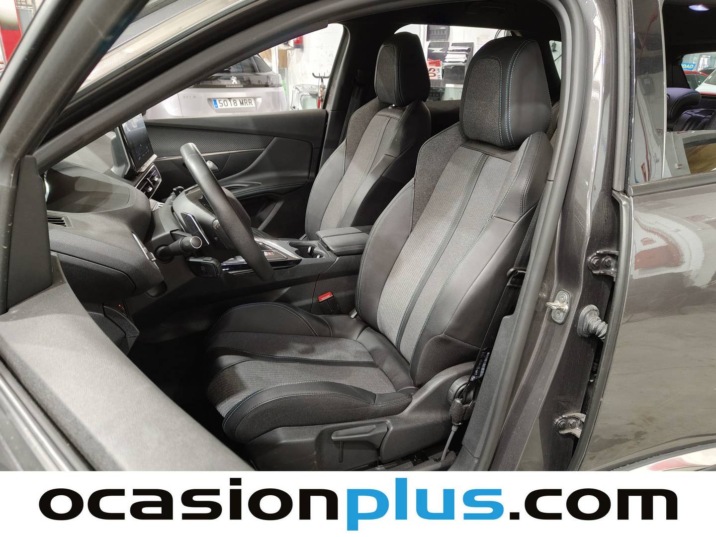 Foto asientos delanteros Peugeot 3008 Hybrid Peugeot 3008 Allure Pack eDCS6 (136 CV)