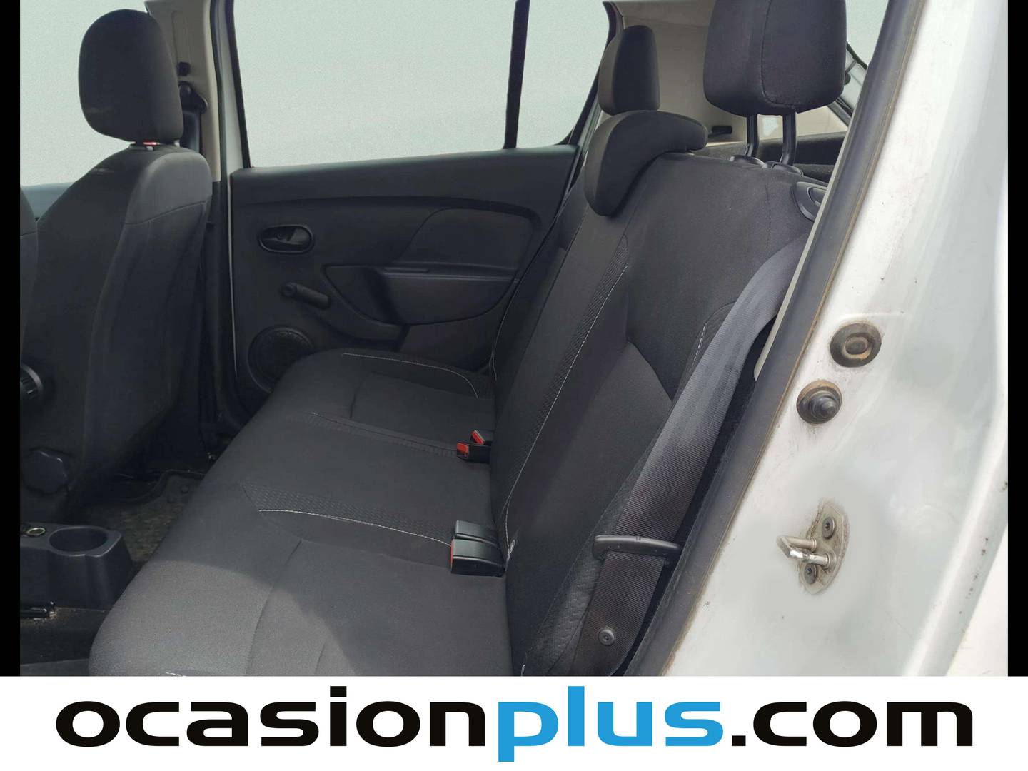 Foto asientos traseros Dacia Sandero Dacia Sandero Essential 1.0 (73 CV)
