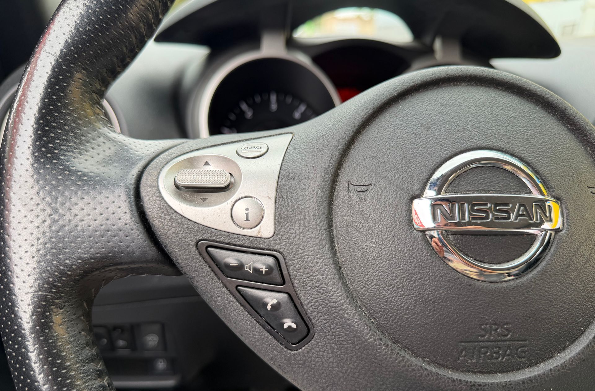 Nissan Juke dCi 110 Acenta 4x2 - foto 27