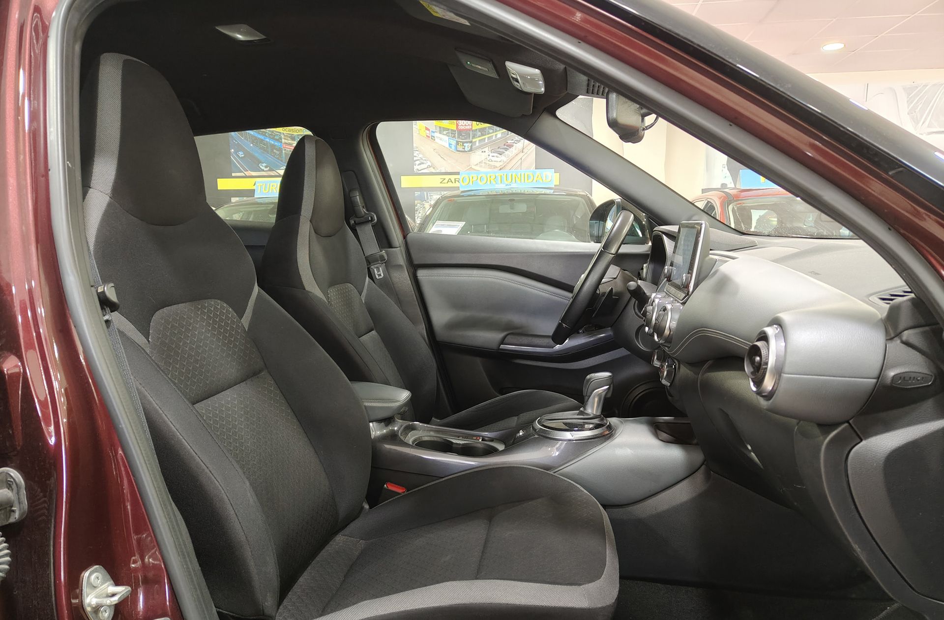 Nissan Juke DIG-T N-Connecta 4x2 DCT - foto 18