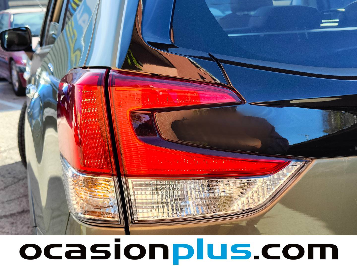 Paquetes del Subaru Forester Subaru Forester 2.0i Hybrid Executive Plus CVT (150 CV)