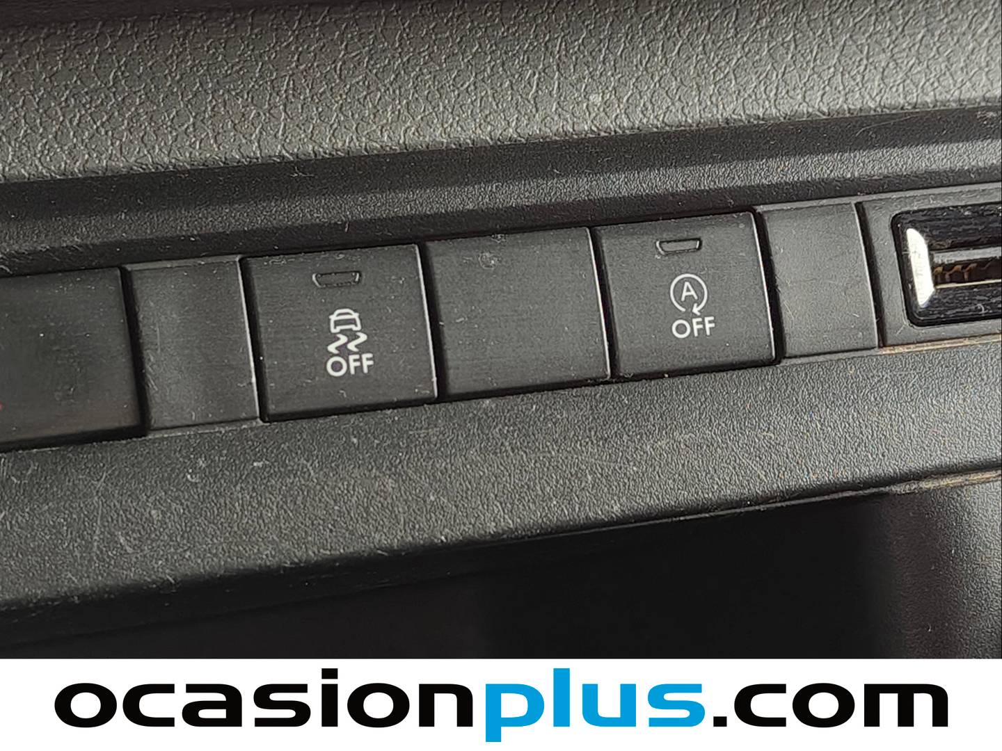 Equipamiento del Peugeot Expert Peugeot Expert Furgon BlueHDi 100 S&S Pro Long (102 CV)