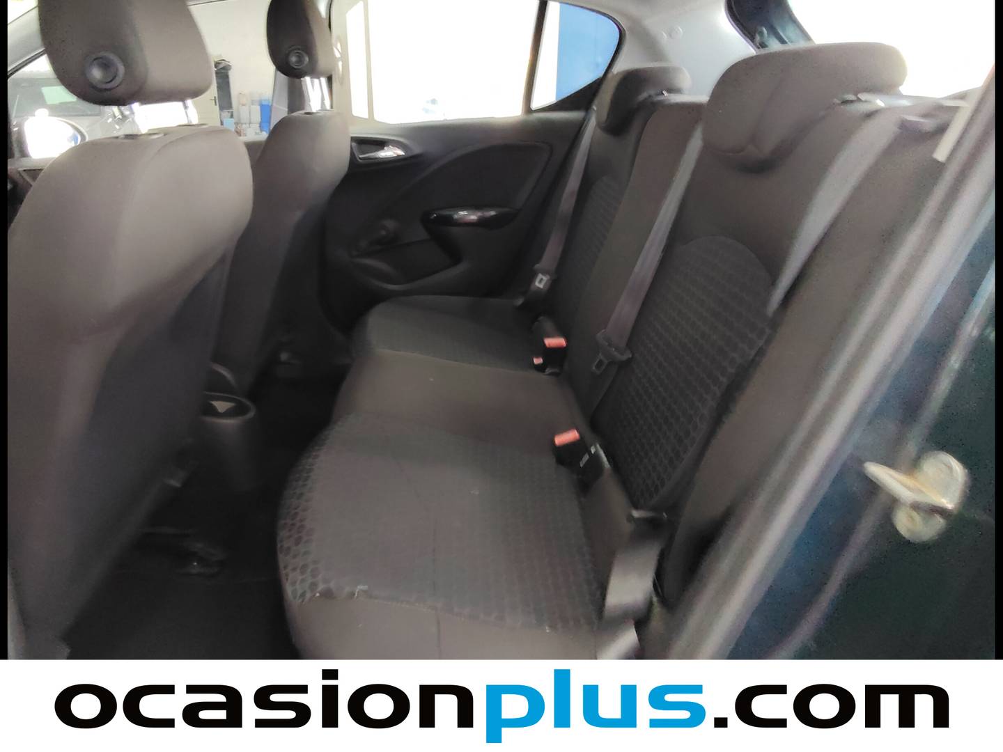 Foto asientos traseros Opel Corsa Opel Corsa 1.4 Selective (90 CV)