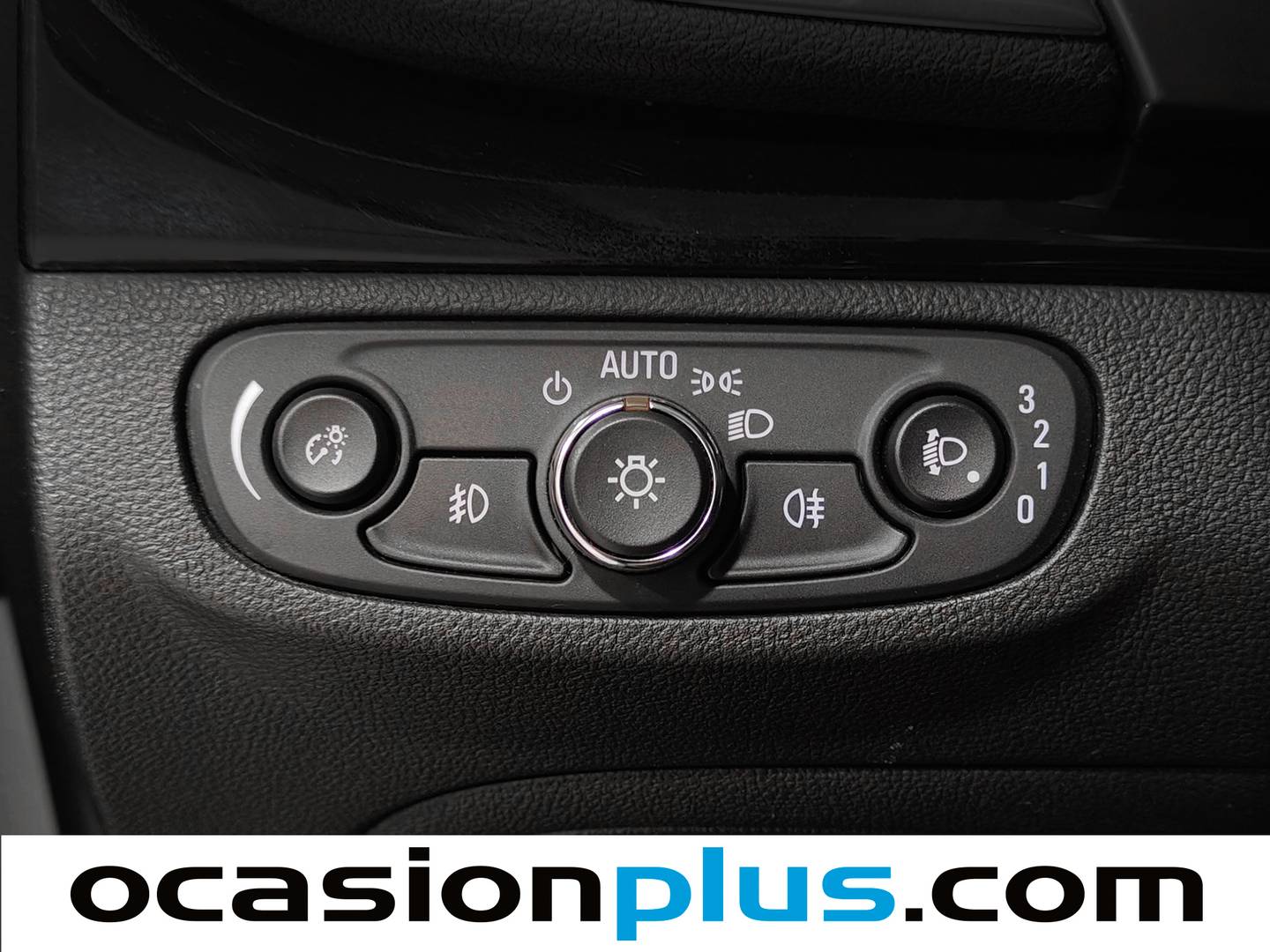 Acabados Opel Mokka X Opel Mokka X 1.4 Turbo S&S Selective 4X2  (140 CV)