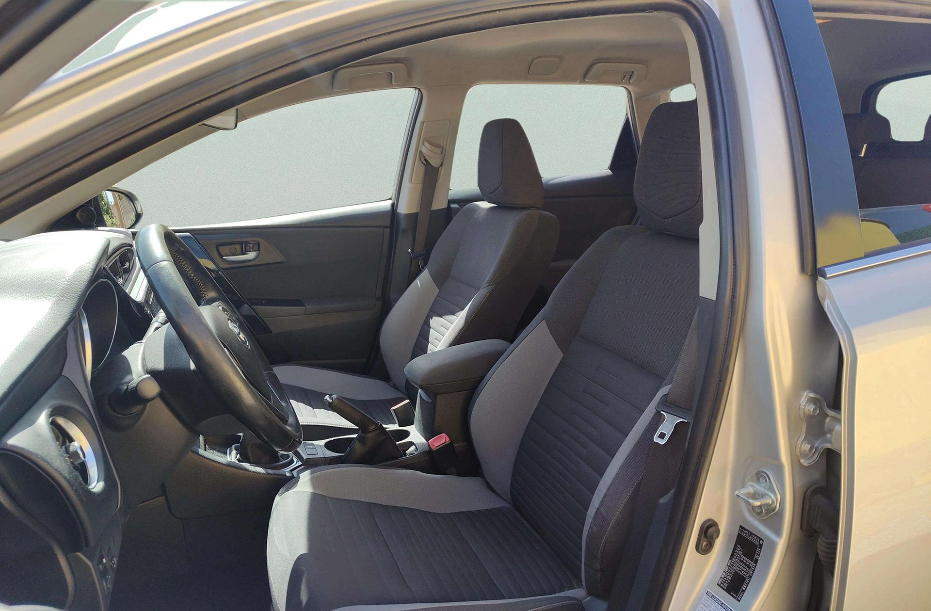 Toyota Auris 115D Touring Sports Active - foto 10