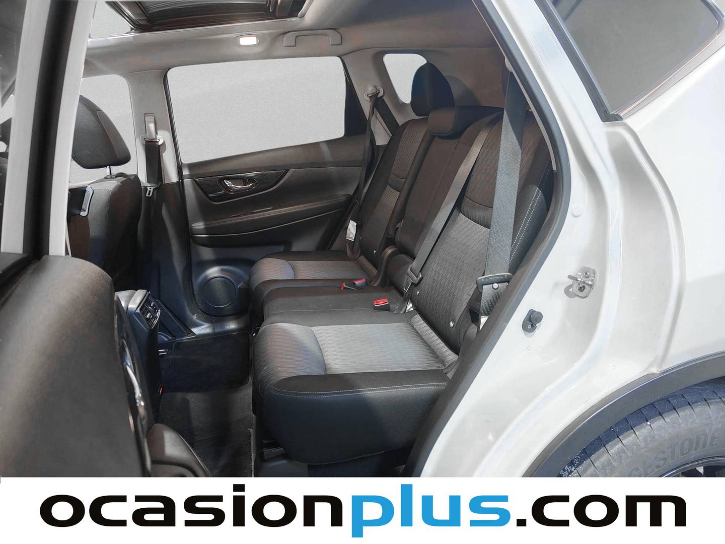 Foto asientos traseros Nissan X-TRAIL Nissan X-Trail DIG-T 160 N-Desing DCT (160 CV)