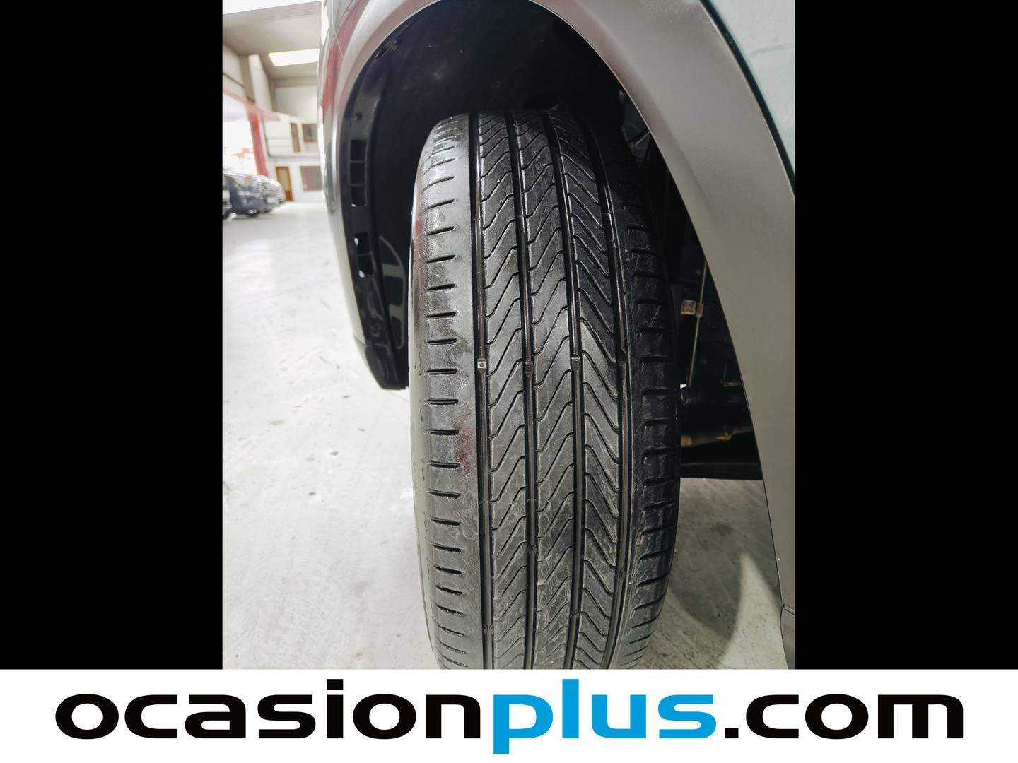 EBRO S800 EBRO S800 1.6 TGDI Premium DCT (147 CV) 7 PLAZAS 147cv