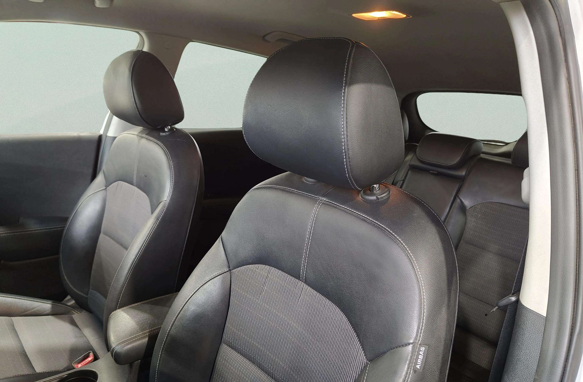 Kia Niro 1.6 GDi HEV Híbrido Emotion - foto 7