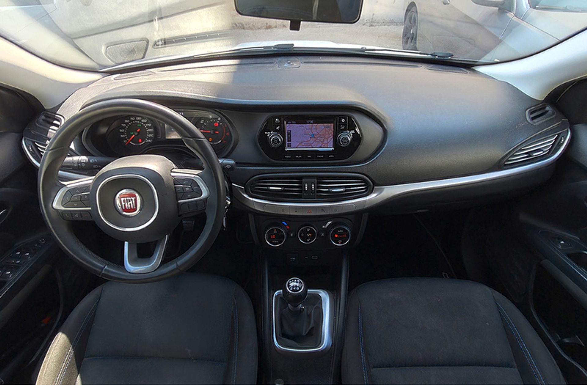 Fiat Tipo SW 1.6 MultiJet II Pop Business - foto 6