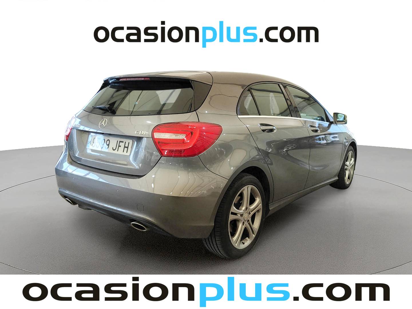 Foto trasera Mercedes Clase A Mercedes-Benz Clase A 180 CDI Urban (109 CV) derecha