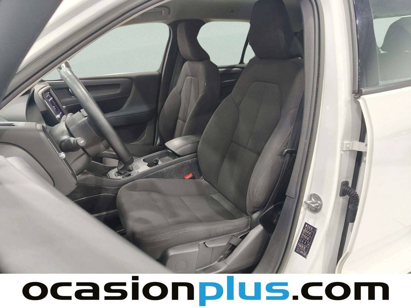 Foto Volvo XC40 Volvo XC40 T2 Essential (129 CV)