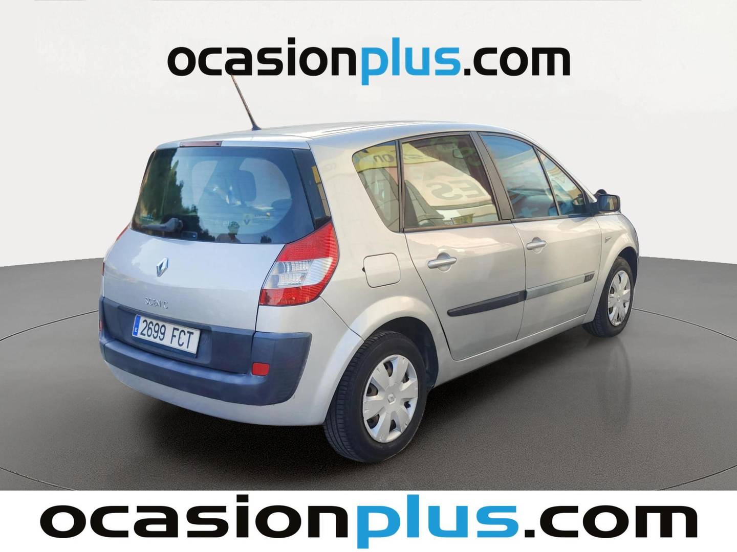 Foto trasera Renault Scénic Renault Scenic 1.5 dCi Emotion (105 CV) derecha
