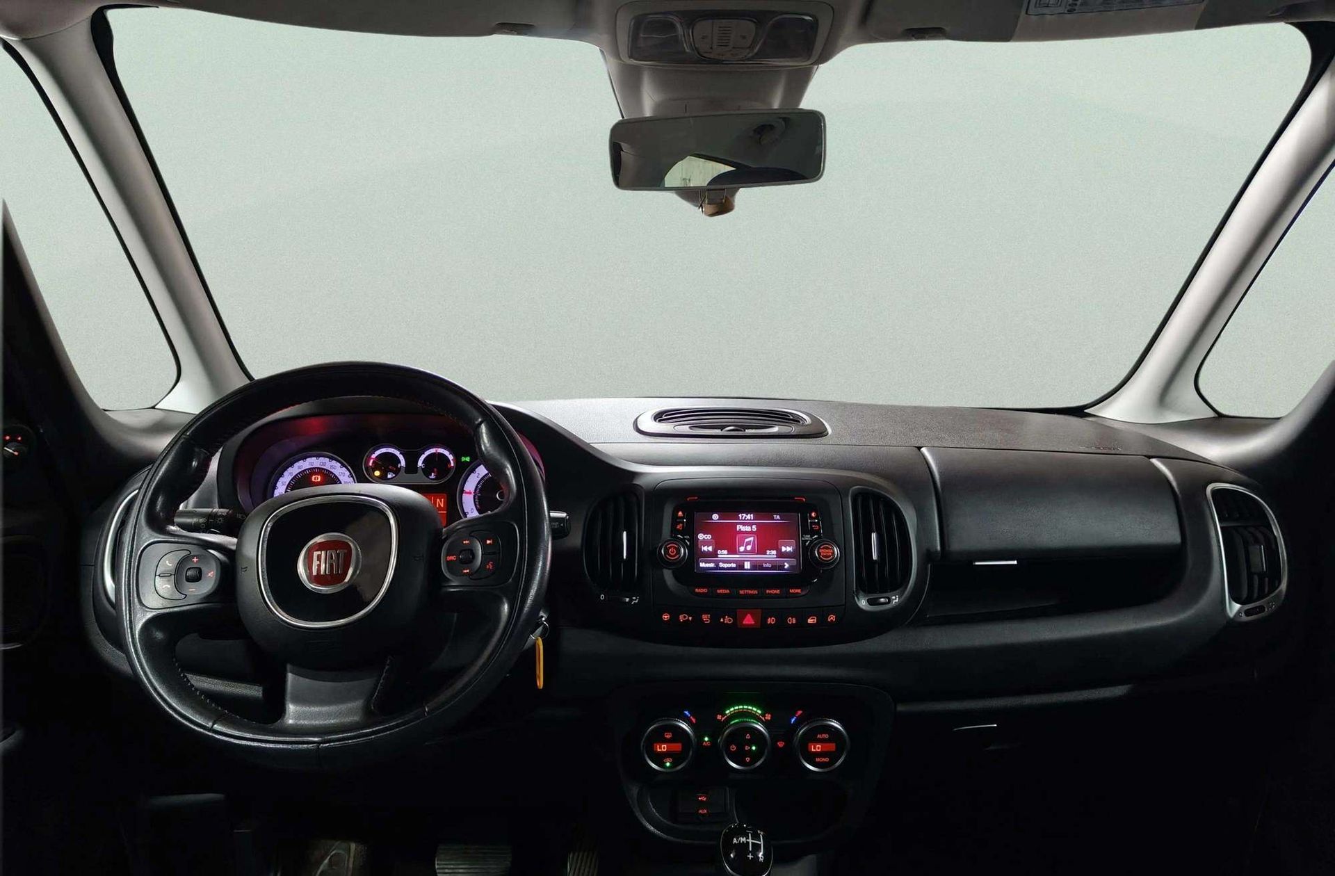 Fiat 500L 1.3 MultiJet II Living 7 plazas - foto 6