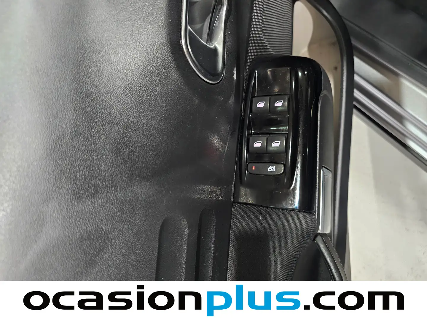 Foto Citroën C3 Citroen C3 PureTech 110 S&S Max (110 CV)