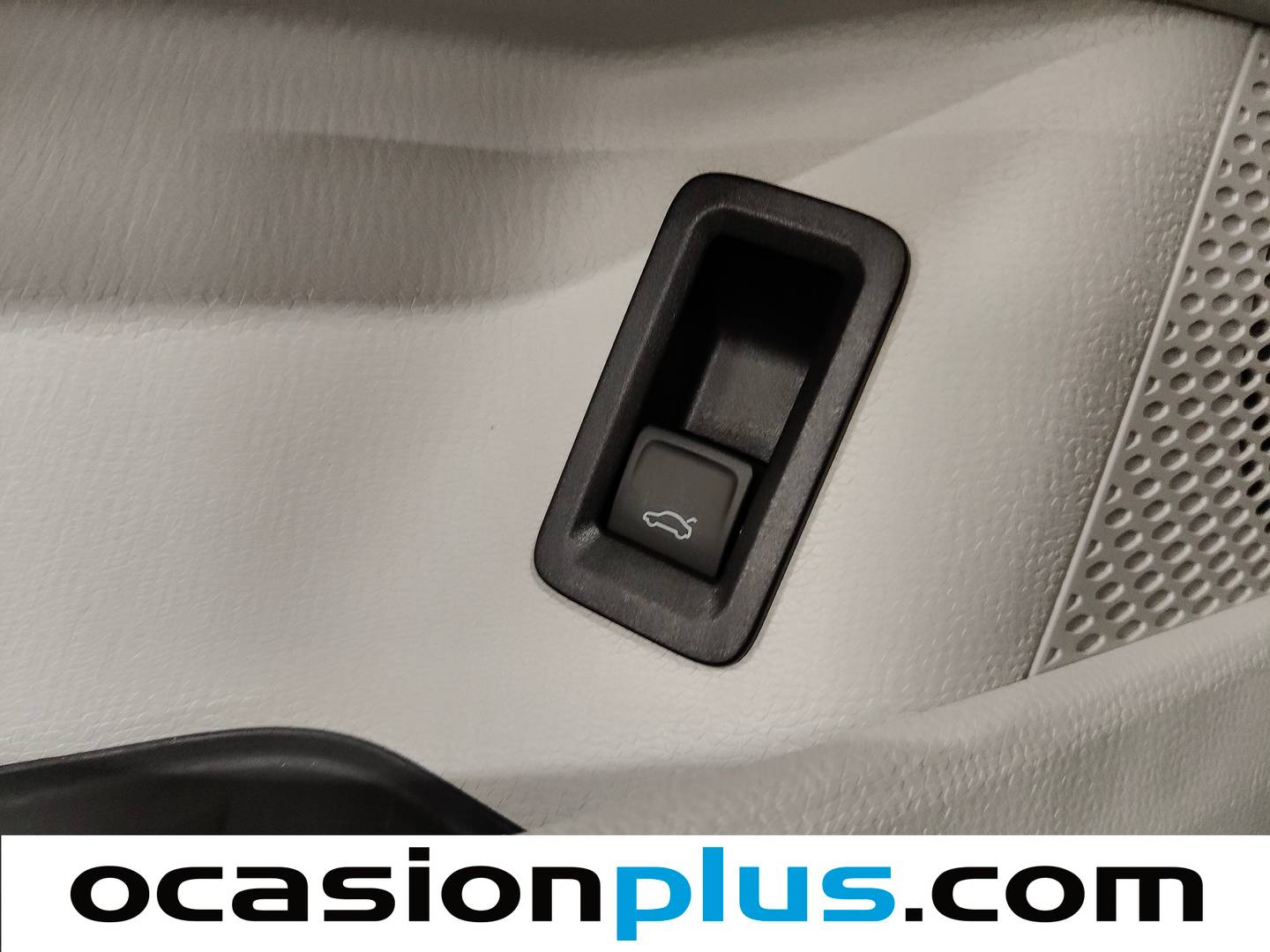 Foto Volkswagen ID. BUZZ Volkswagen ID. BUZZ Pro (204 CV)