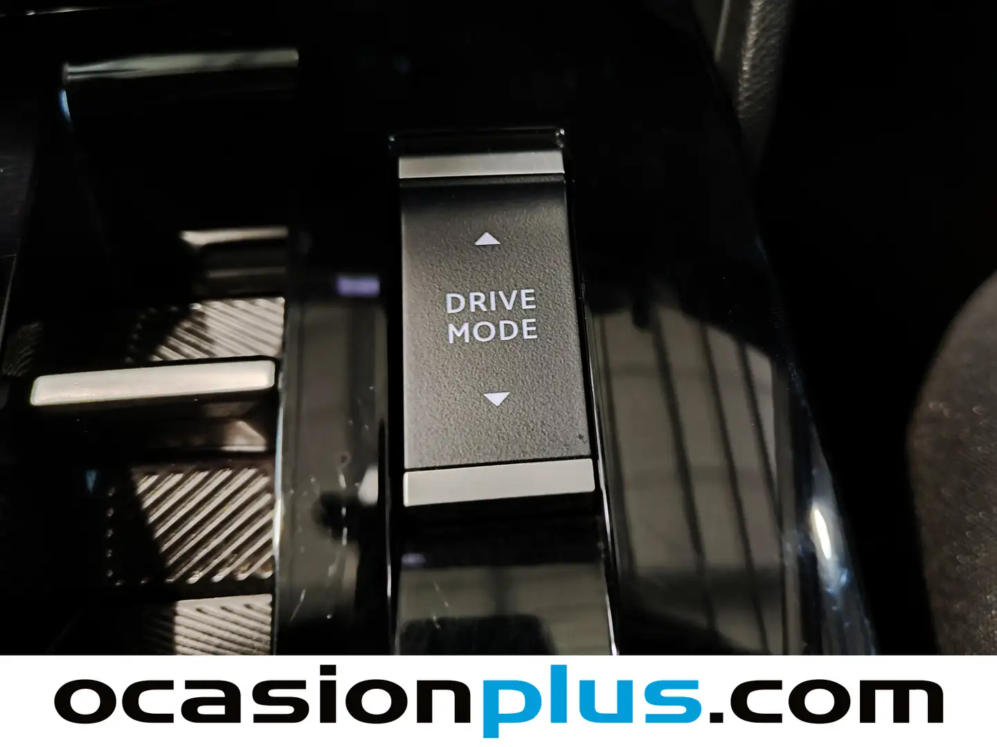 Foto Citroën C4 Citroen C4 Hybrid 136 Plus e-DCS6 (136 CV)