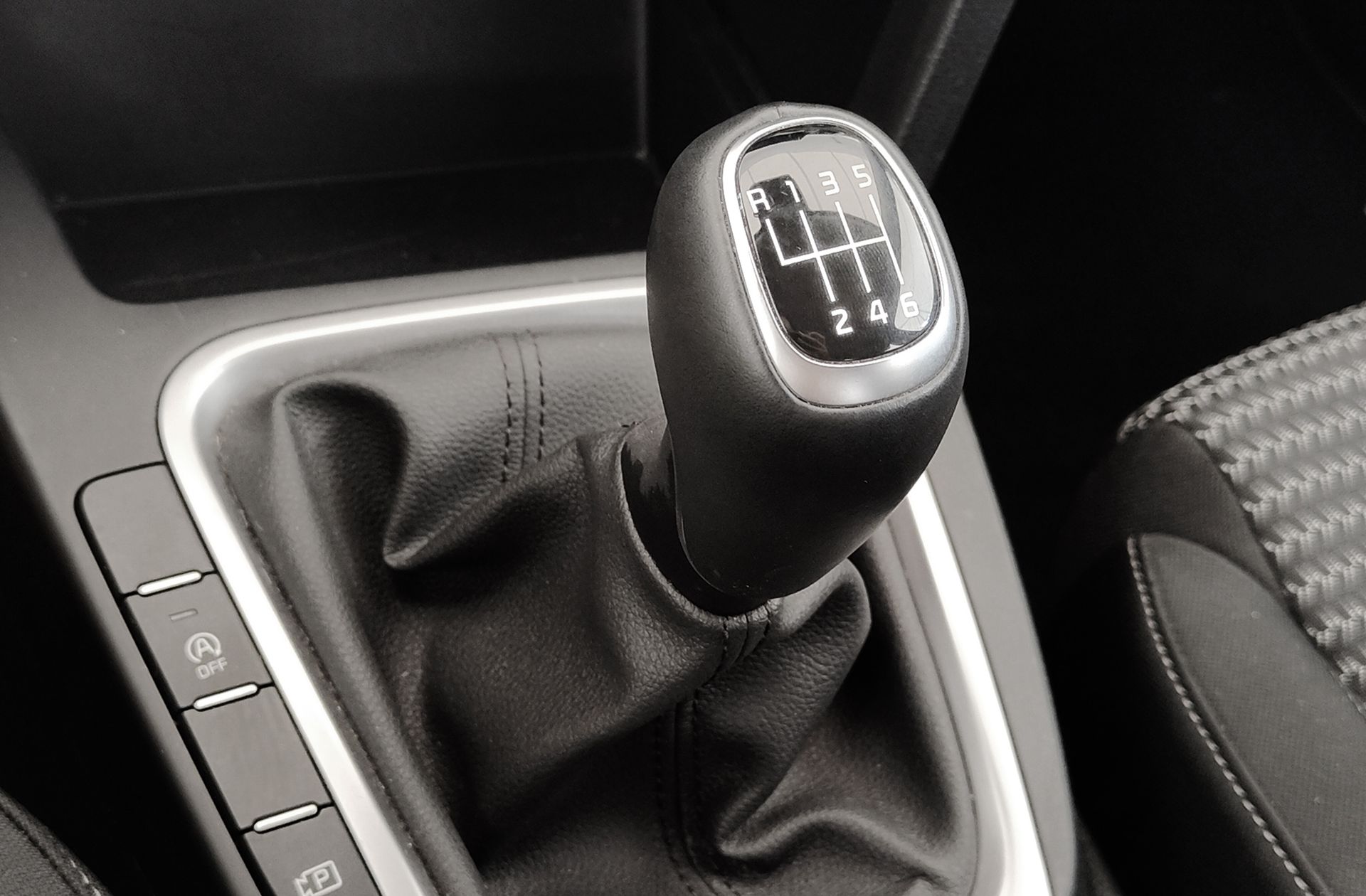 Kia XCeed 1.0 T-GDi Drive - foto 5