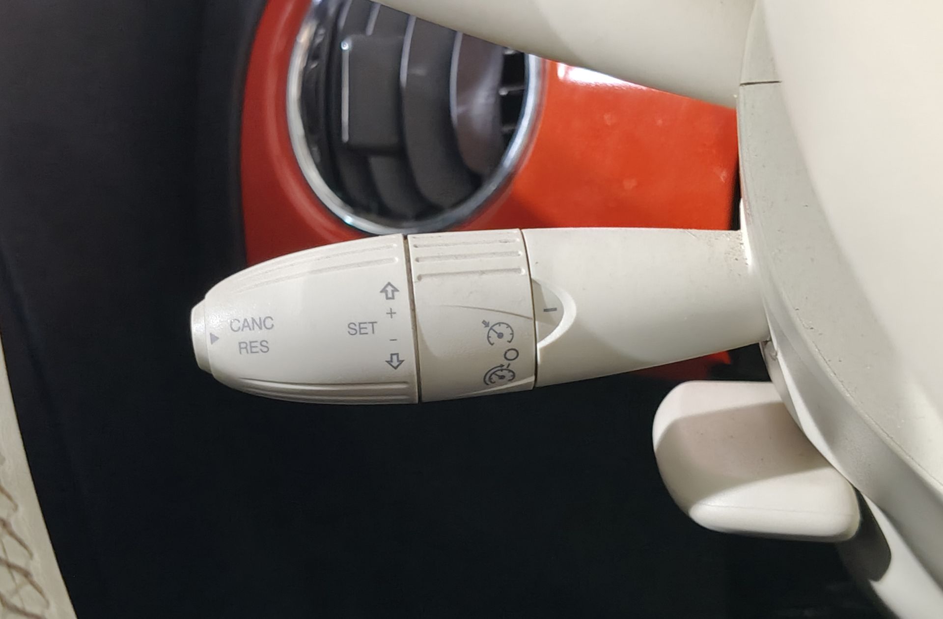 Fiat 500 1.0 Hybrid Dolcevita - foto 24