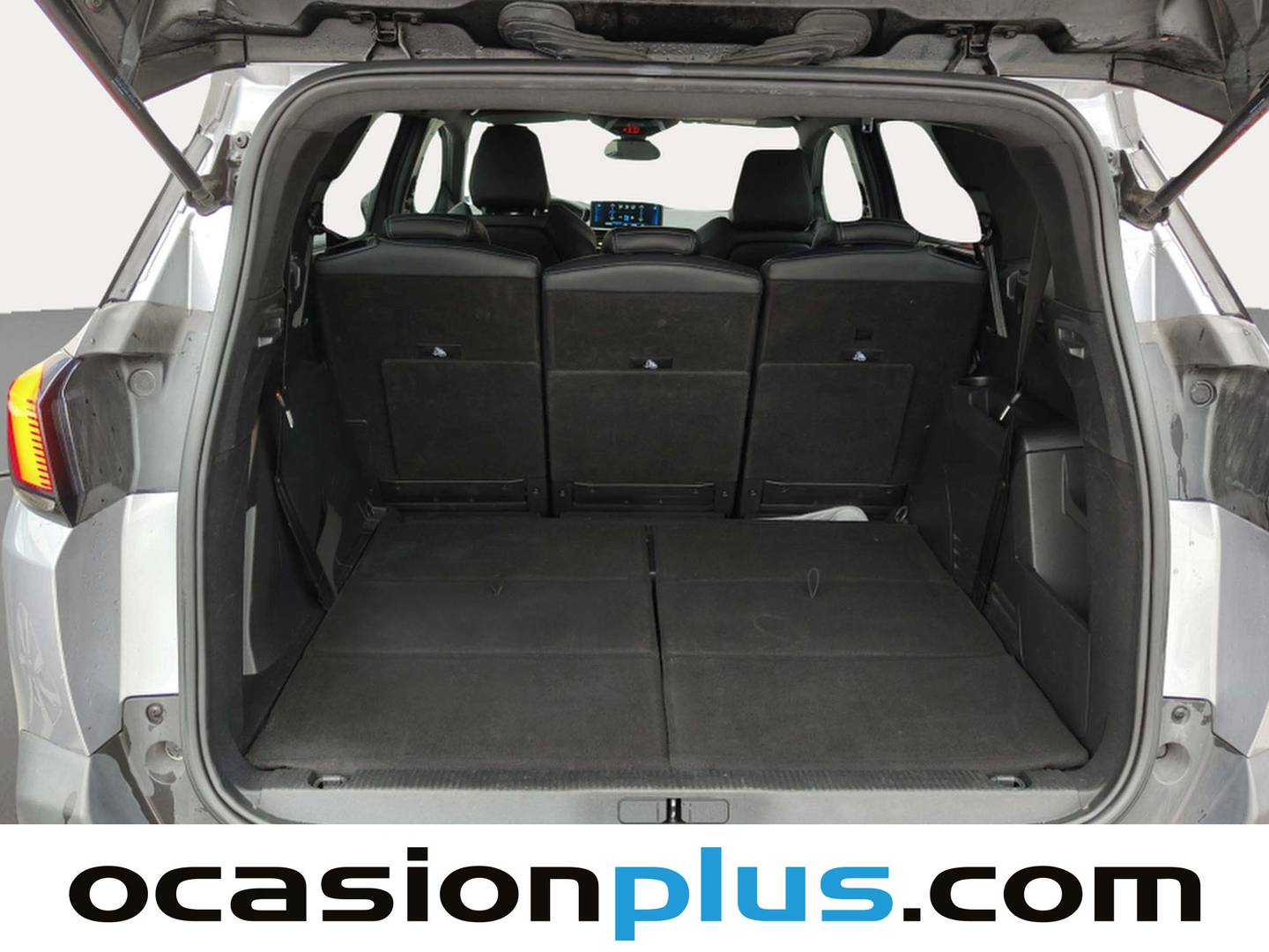 Foto Peugeot 5008 Peugeot 5008 PureTech 130 S&S Allure Pack EAT8 (130 CV) 7 Plazas