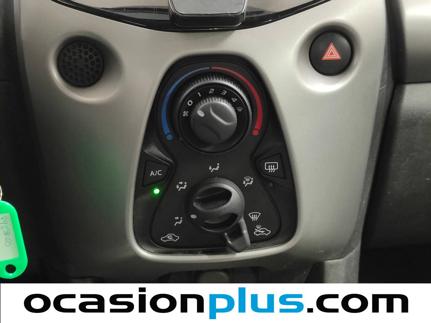 Accesorios del Toyota Aygo Toyota Aygo 1.0 70 X-Play  (69 CV)