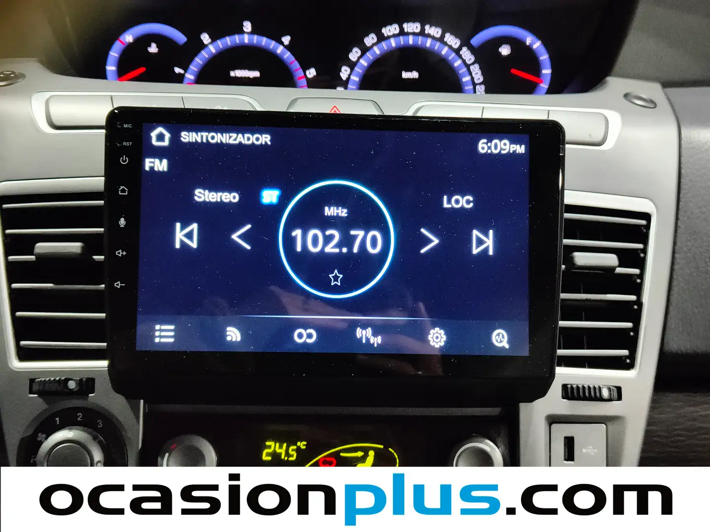 Foto SsangYong Rodius Ssangyong Rodius D22T Premium (178 CV) 7 Plazas