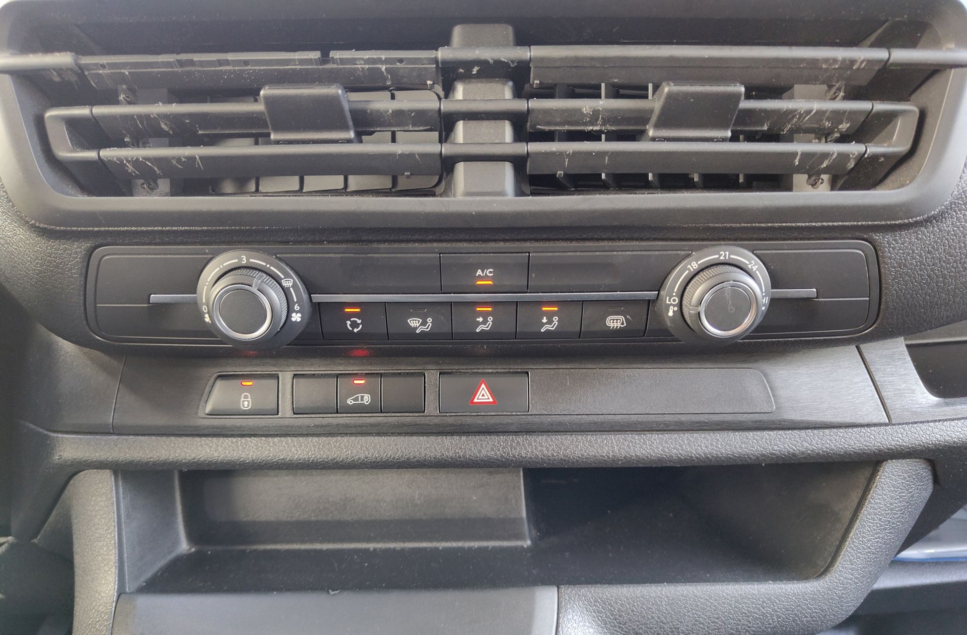 Fiat Scudo Furgon 1.5 BlueHDi L2 - foto 22