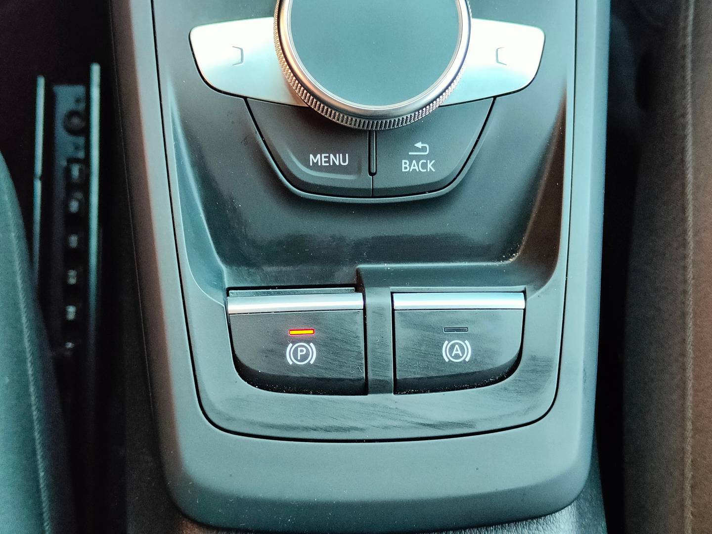 Audi Q2 Audi Q2 Black line 35 TFSI (150 CV) S tronic Pack S-Line automático