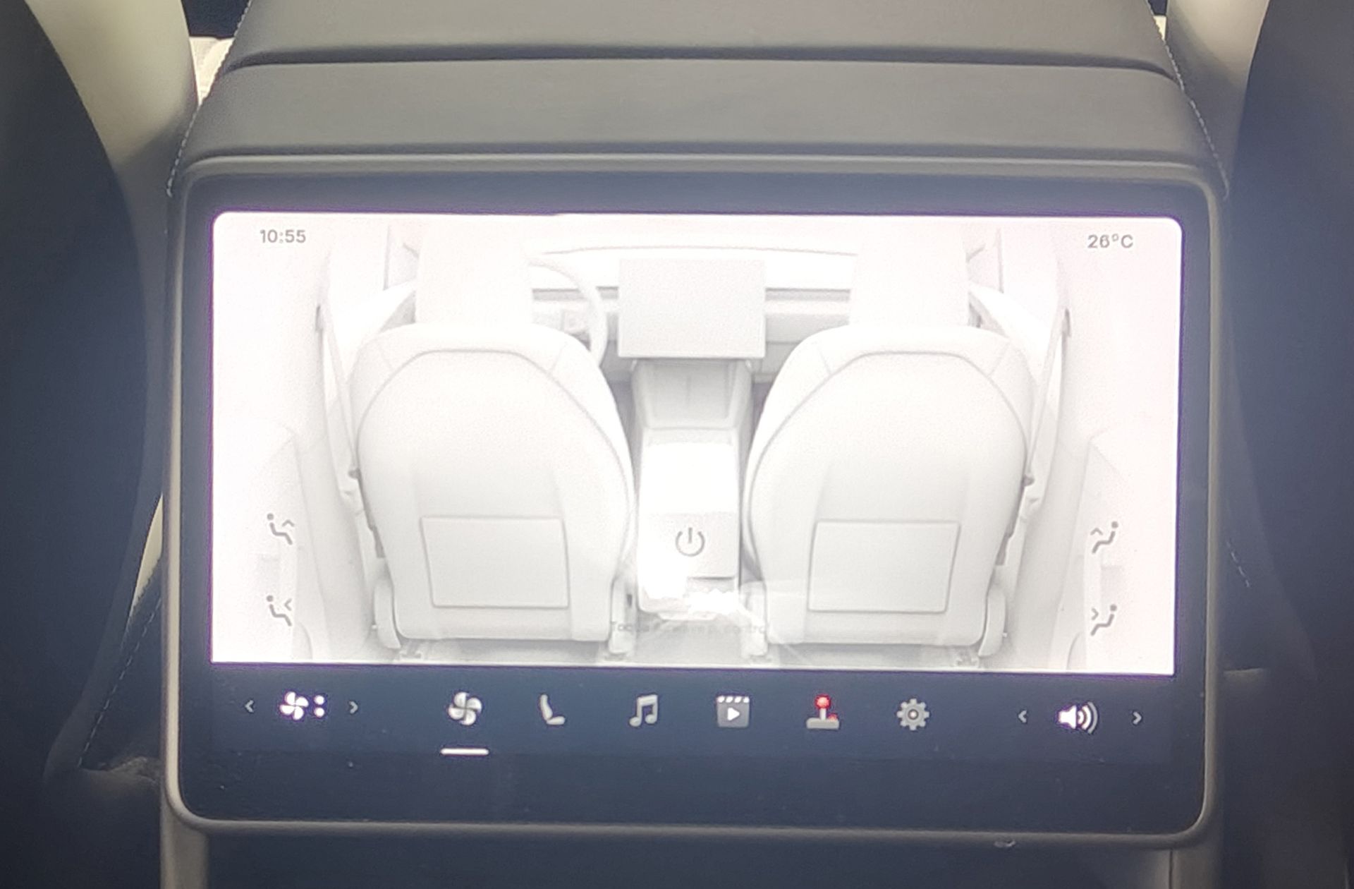 Tesla Model Y Gran Autonomía 4WD - foto 26