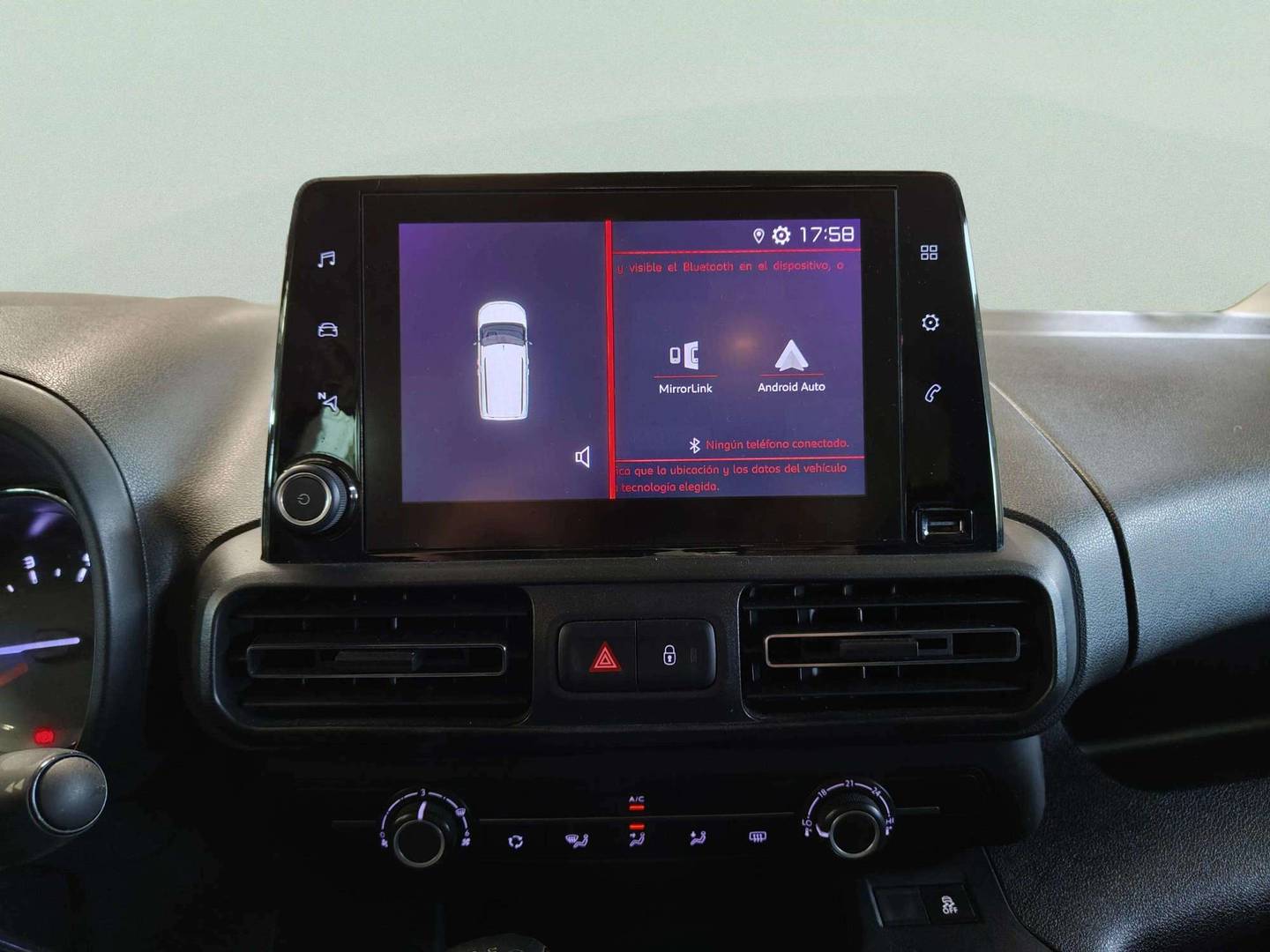 Equipamiento del Citroën Berlingo Citroën Berlingo Combi PureTech 110 S&S Talla M Feel (110 CV)