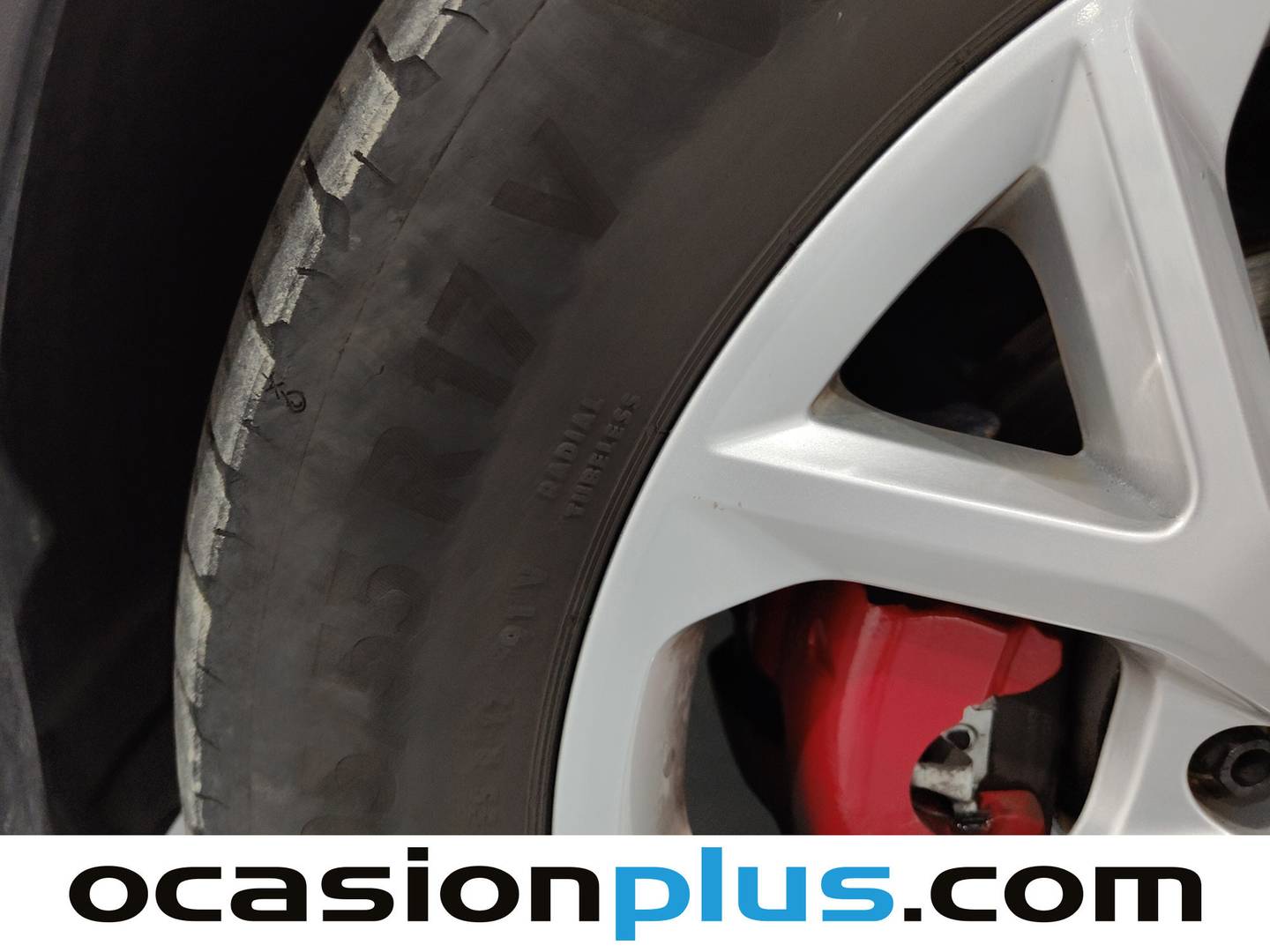 Foto Seat Arona SEAT Arona 1.5 TSI S&S FR XL DSG (150 CV)