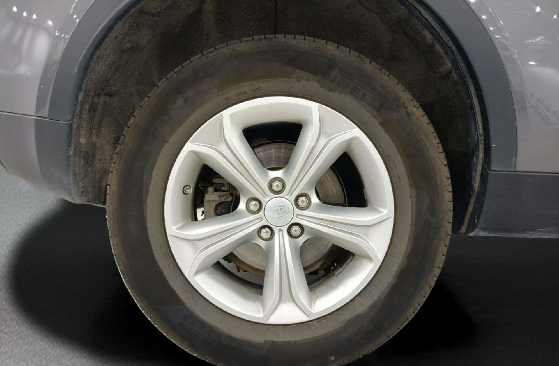 Land Rover Discovery Sport 2.0L TD4 SE 4x4 - foto 37
