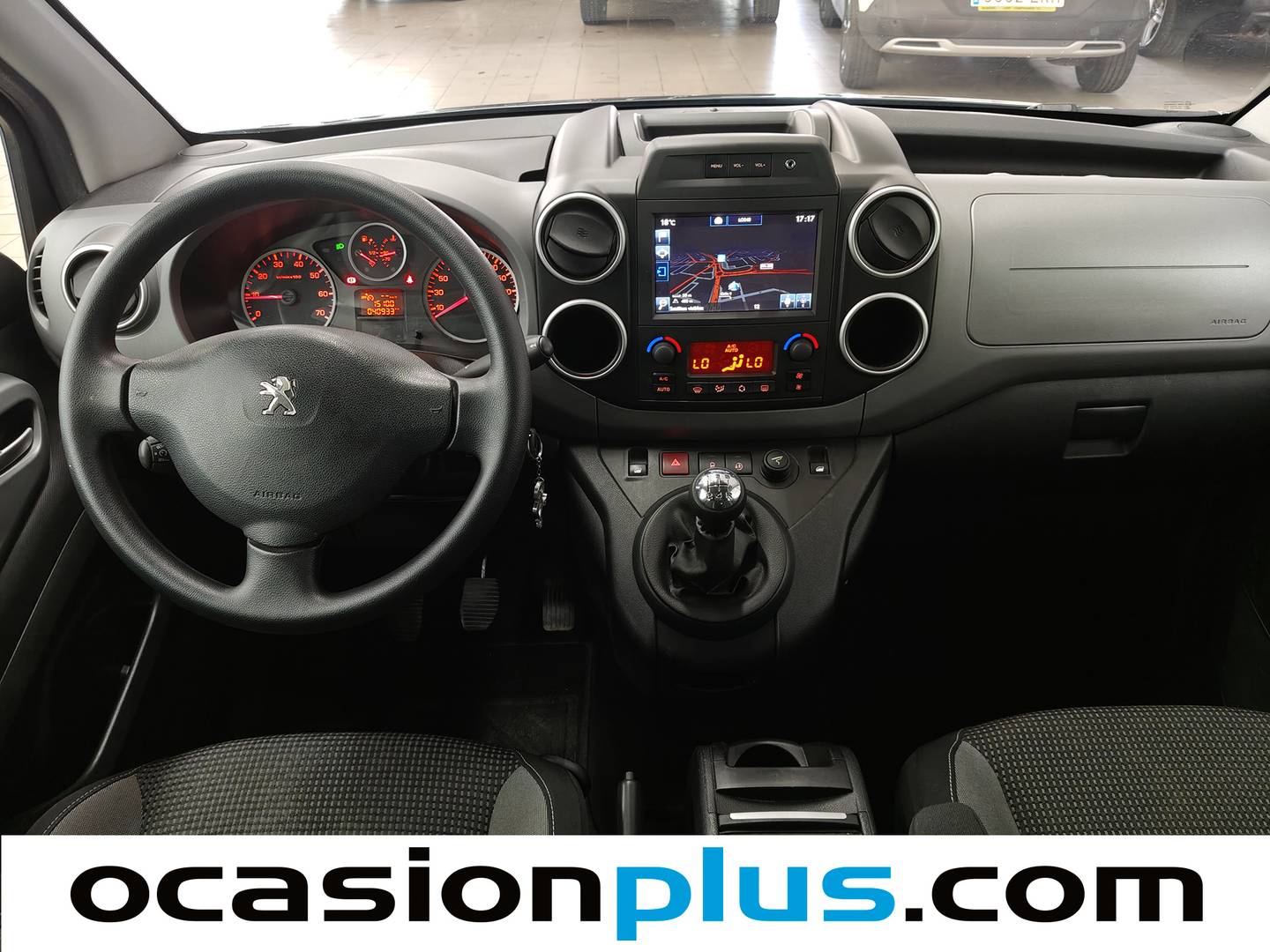 Peugeot Partner Peugeot Partner Tepee Combi 1.2 PureTech Adventure Edition  (110 CV) de ocasión