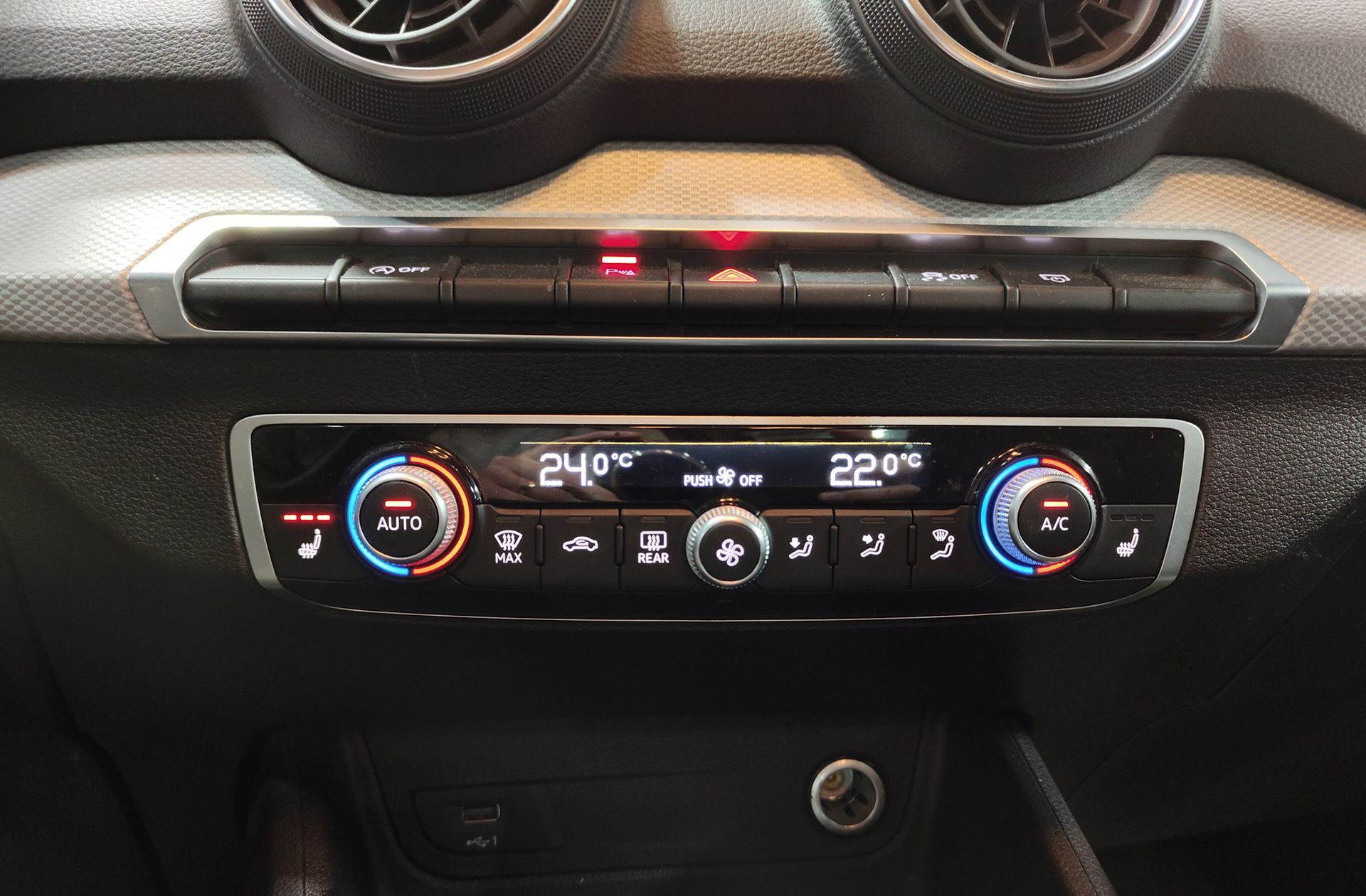 Audi Q2 Advanced 35 TFSI S tronic - foto 33