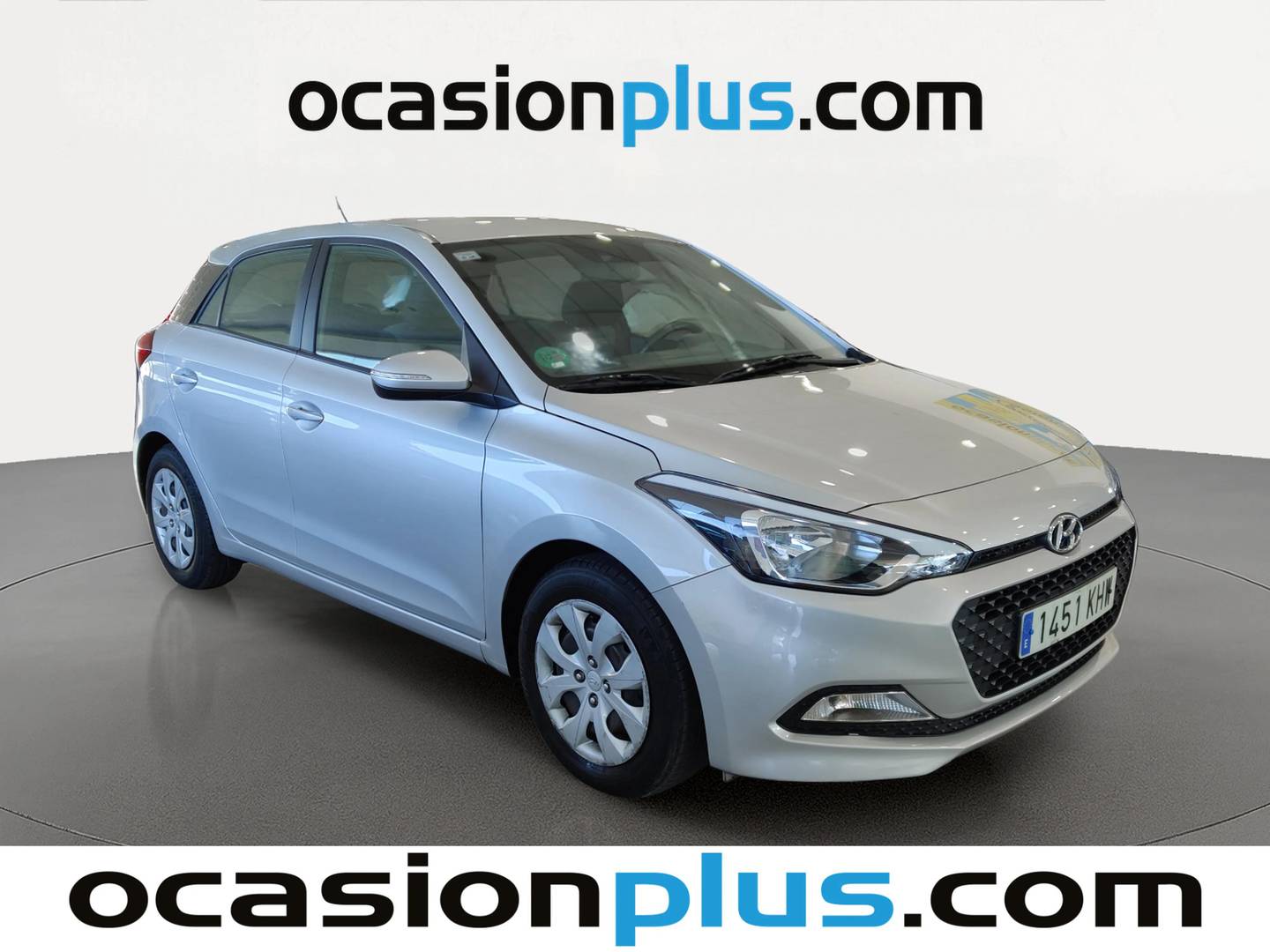 Foto delantera Hyundai i20 Hyundai i20 1.2 MPI Essence (84 CV) derecha