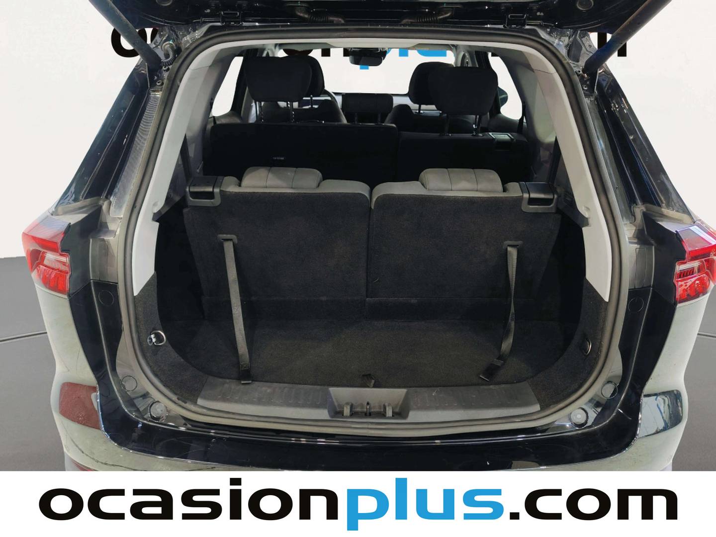 Foto EBRO S800 EBRO S800 1.6 TGDI Luxury DCT (147 CV) 7 PLAZAS siete plazas