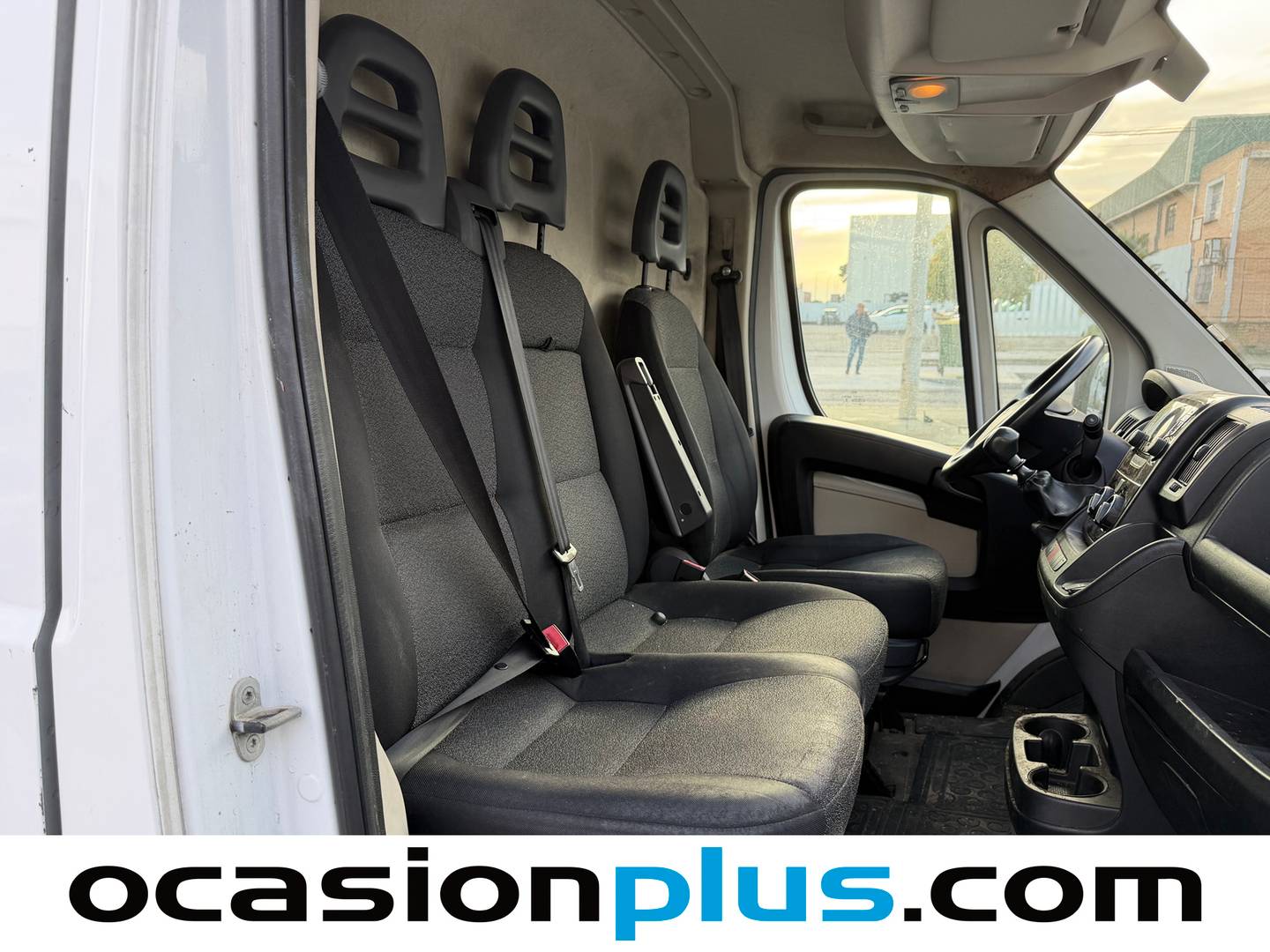 Foto Fiat Ducato Fiat Ducato 35 Maxi 2.3 Multijet largo Alto (130 CV)
