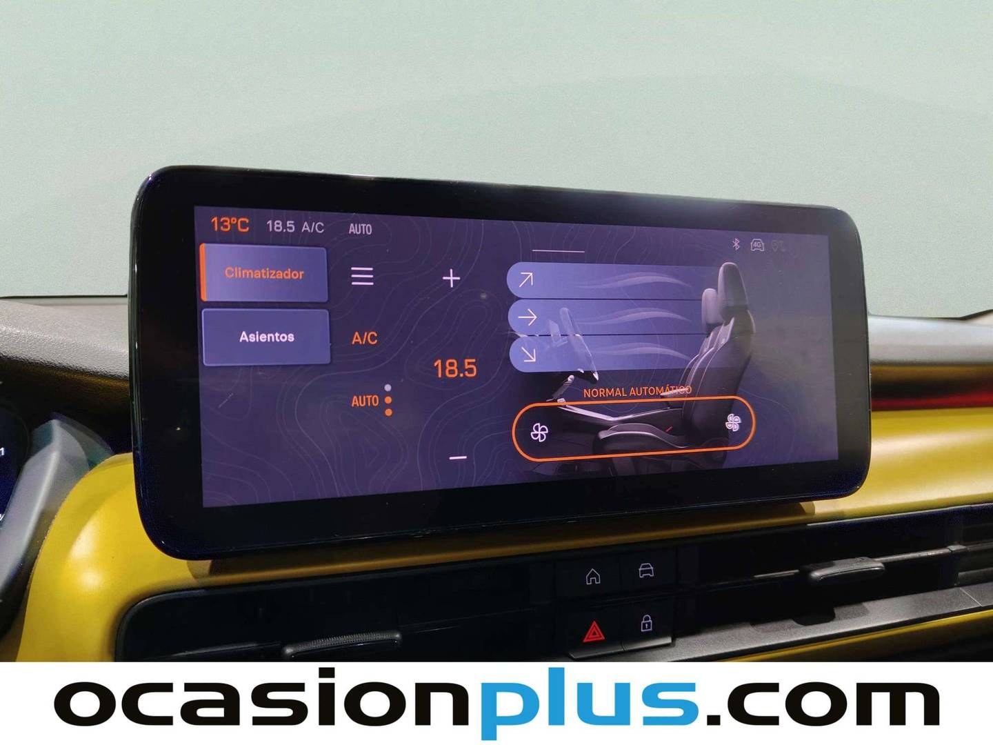 Foto Jeep Avenger Jeep Avenger 1.2 G Summit (100 CV)