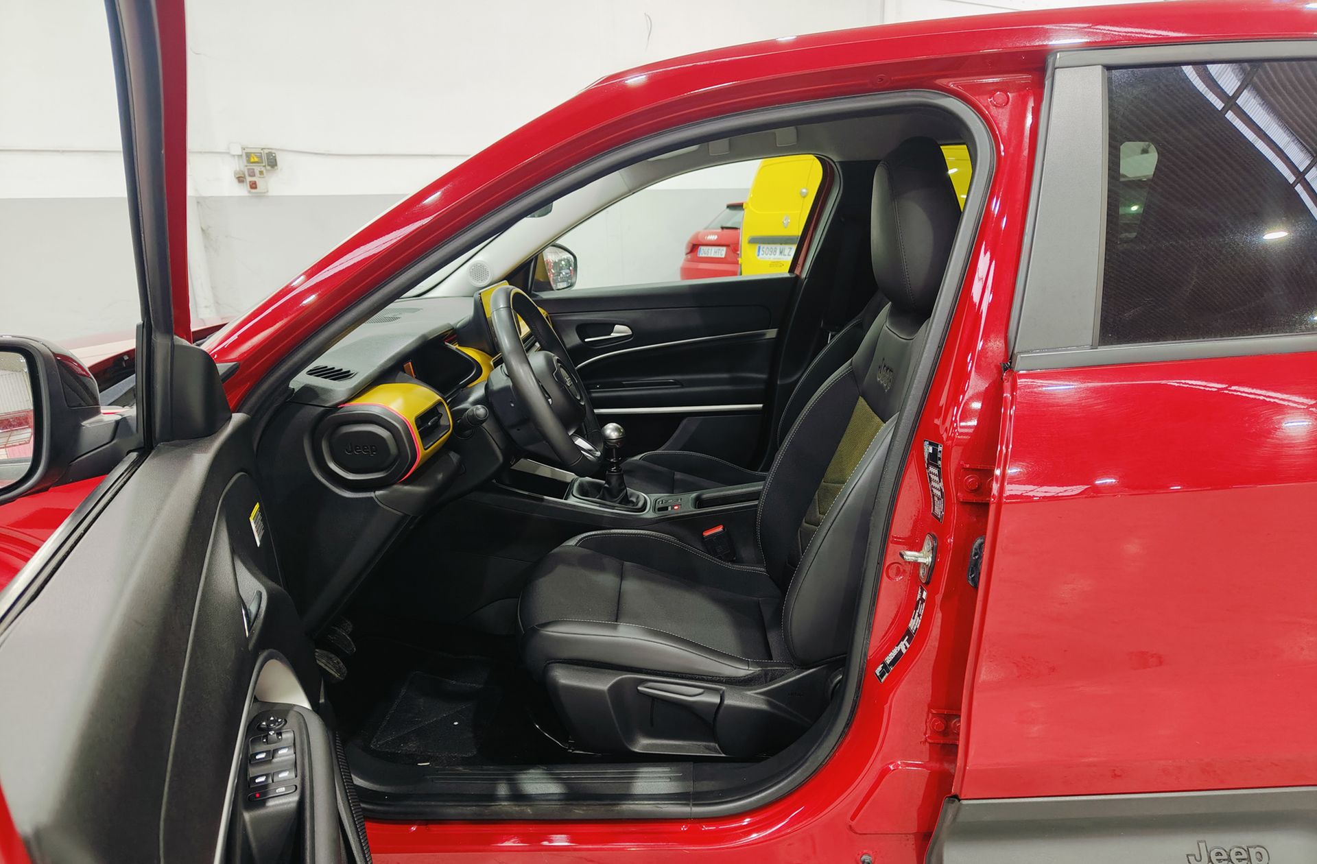 Jeep Avenger 1.2 G Summit - foto 13