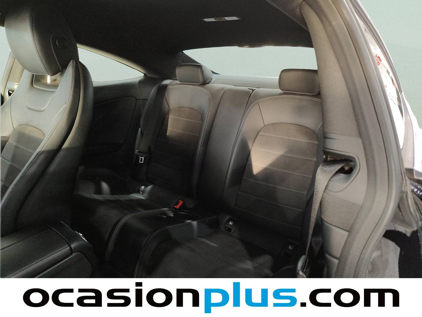 Foto Mercedes Clase C Mercedes-Benz Clase C Coupe 220 d (170 CV) Pack AMG