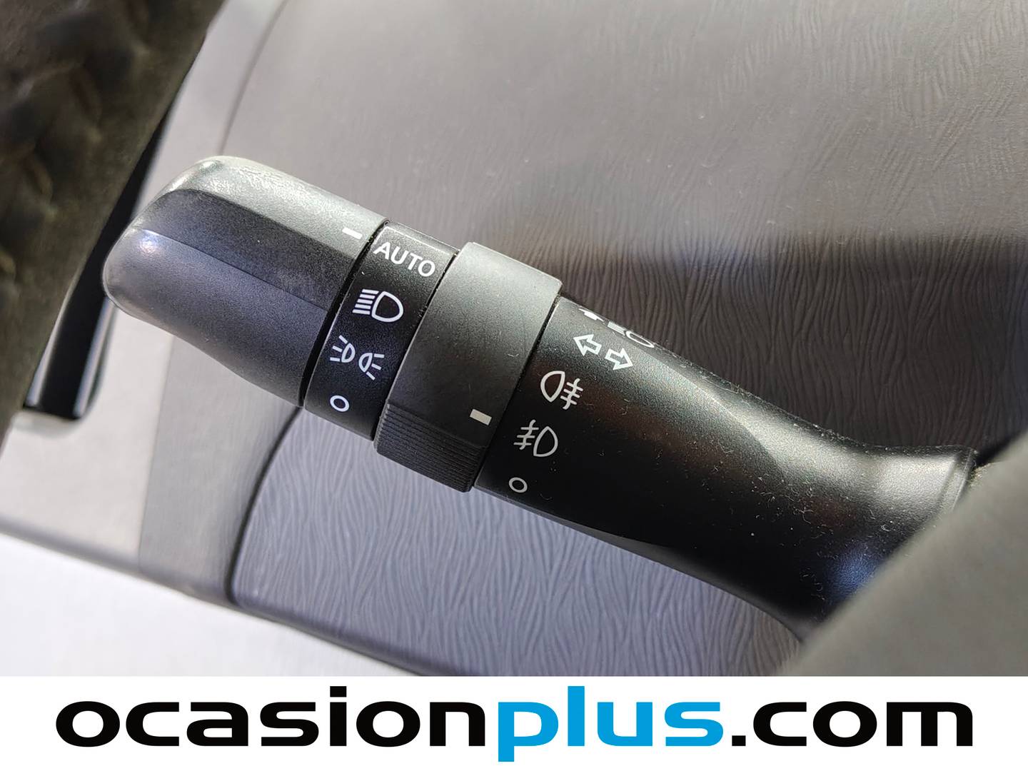 Toyota Prius Toyota Prius 1.8 HSD EXECUTIVE (136 CV) seminuevo