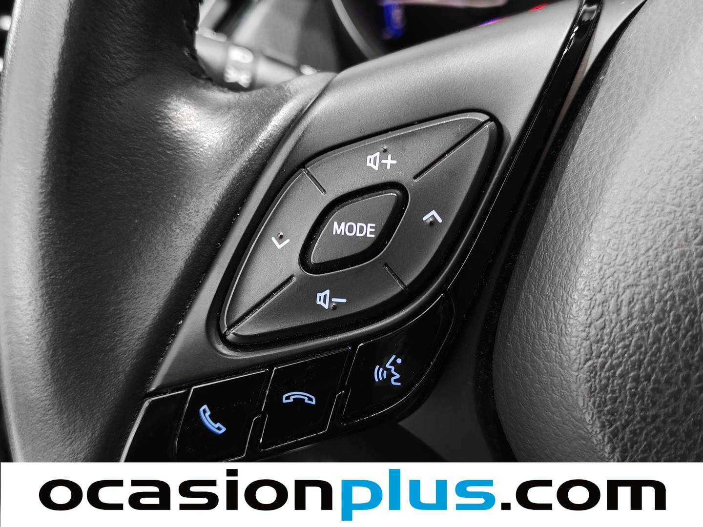 Foto Toyota C-HR Toyota C-HR 180H Advance (184 CV)