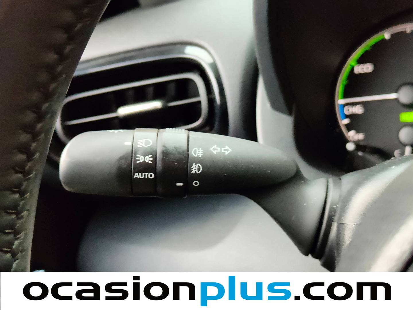 Foto Toyota Yaris Toyota Yaris 120H Business Plus (116 CV)